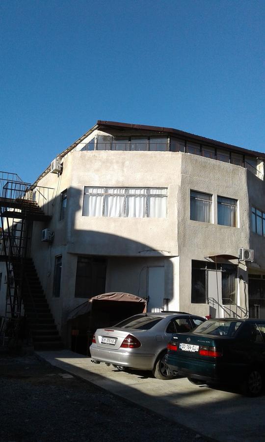 טביליסי Guesthouse Star Georgia מראה חיצוני תמונה